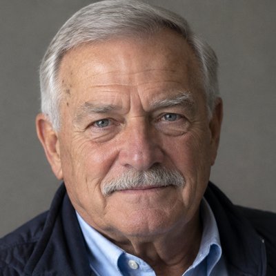 Gene Harlan, the book's narrator